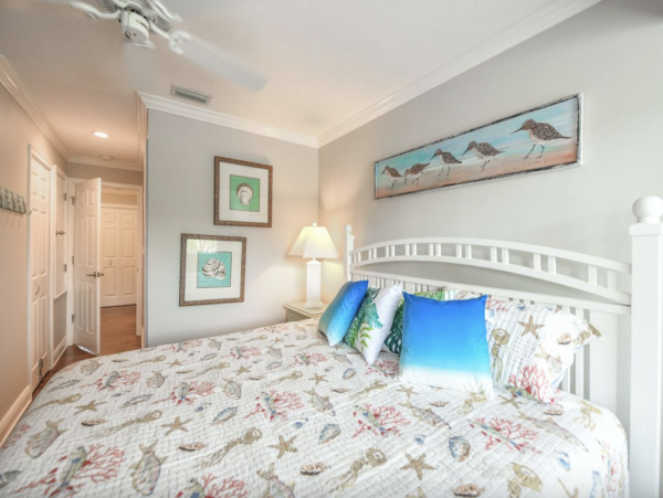 Siesta Key Vacation Rental Townhome One Minute to Beach